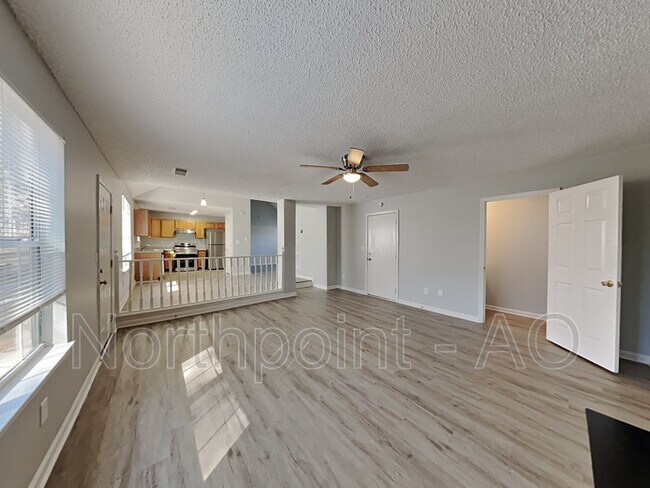 Building Photo - 7010 Mahogany Dr