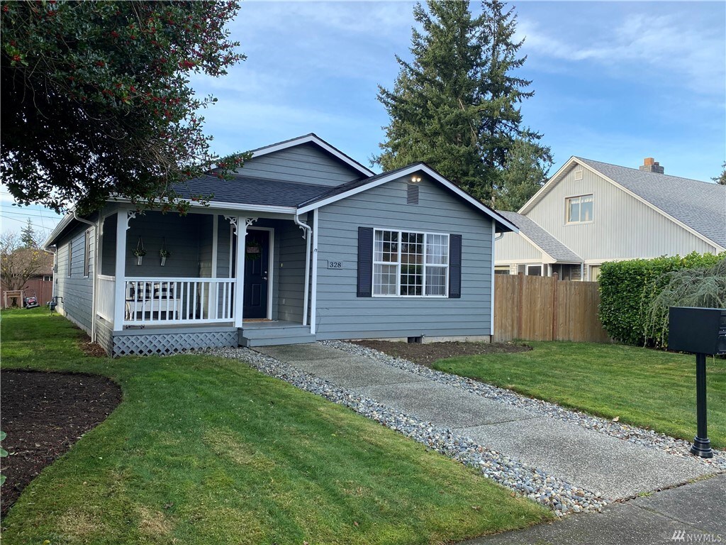 Welcome Home! - 328 S Dunham Ave