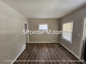 Building Photo - 4019 E 143rd St