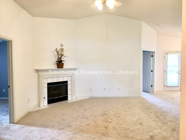 Building Photo - 382 Mizzen Ln., Pensacola, FL ~ by Southern