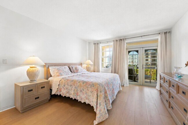 Building Photo - 3475 S Ocean Blvd