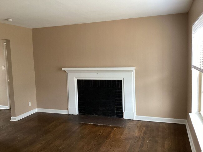 Building Photo - 110 Redder Ave 3BR/2BA (Dayton)