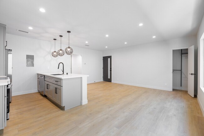 Foto del edificio - 3622 Keystone Ave