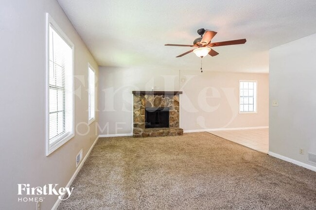 Building Photo - 1781 Silver Leaf Ct SW