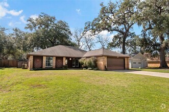 Building Photo - 131 Spanish Moss Ln