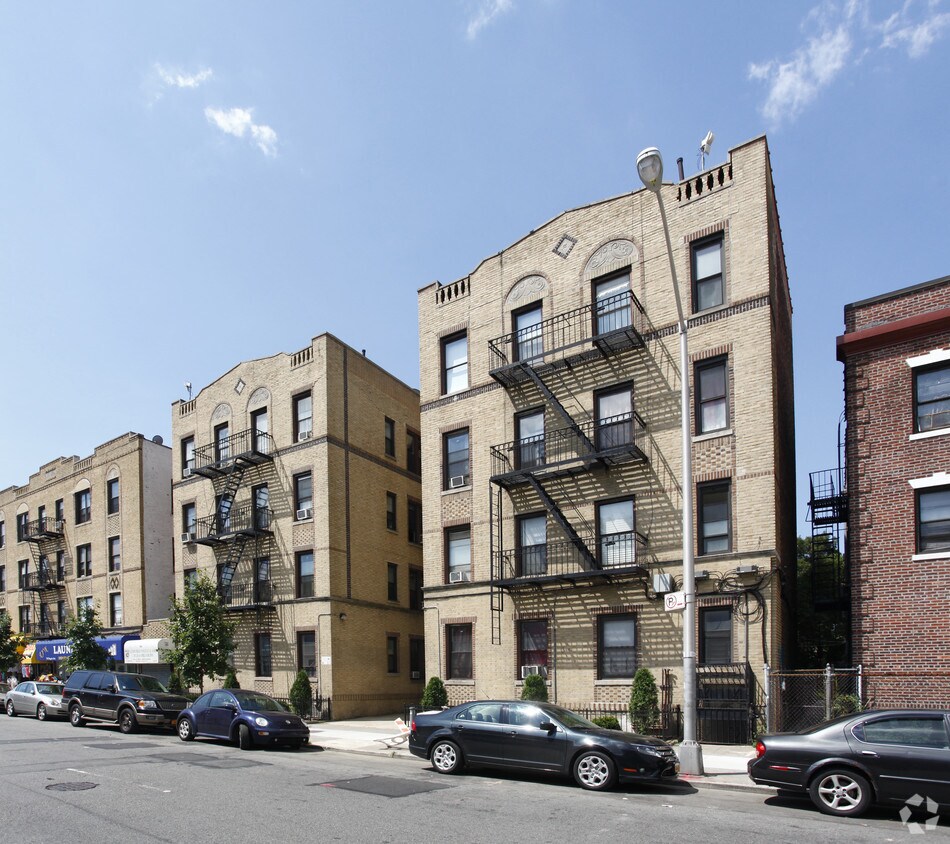 Foto del edificio - Rogers Court