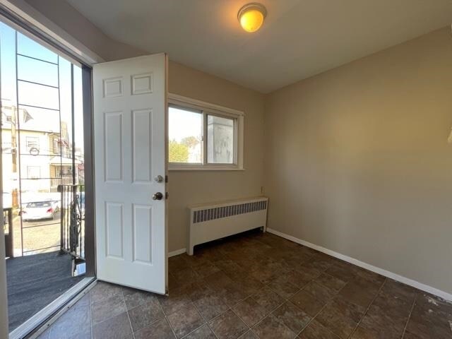 Foto del edificio - 667-669 Broadway