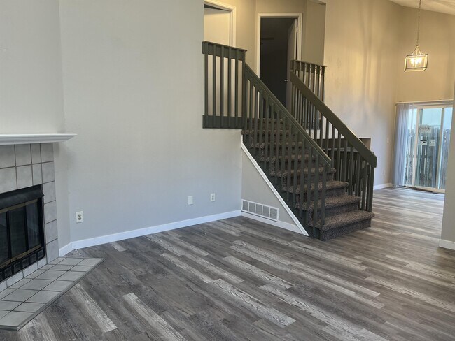 Foto del edificio - 17676 E Bethany Cir