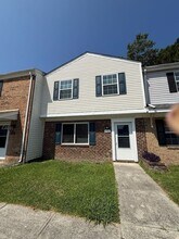 Building Photo - 506 Myrtlewood Cir