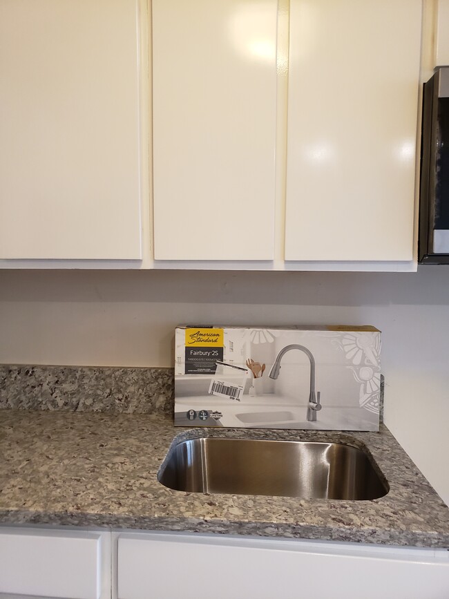 New cabinets and counter top - 2016 N Adams St
