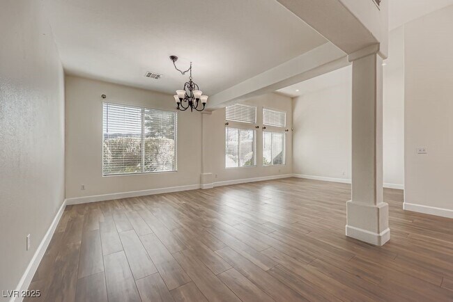 Building Photo - 1857 Desert Forest Way