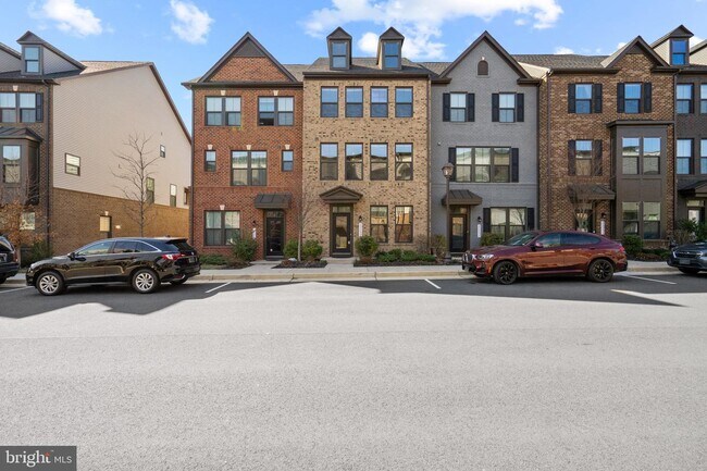 Building Photo - 22259 Sims Terrace