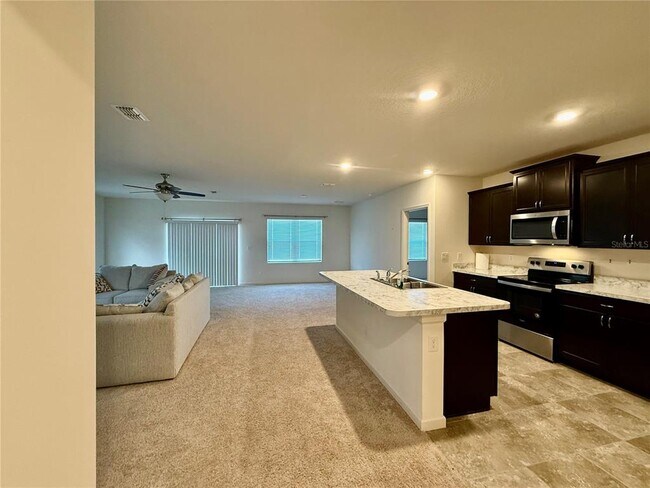 Building Photo - 135 Sorrento Dr