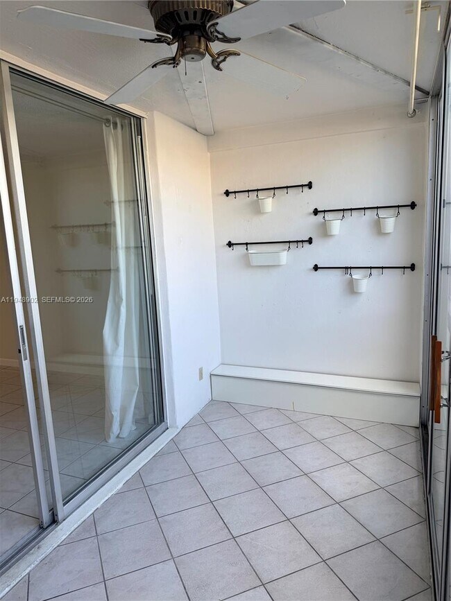 Foto del edificio - 501 E Dania Beach Blvd