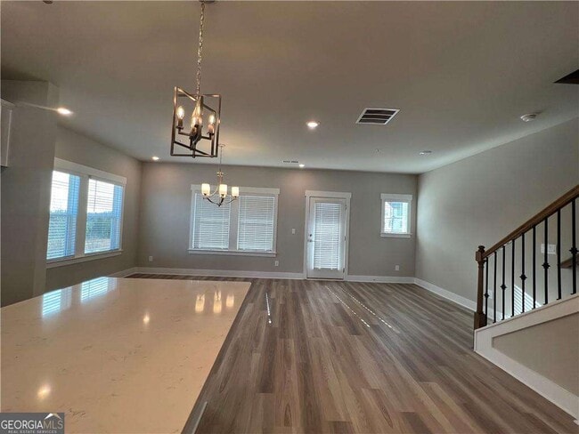 Building Photo - 1061 Knoxboro Ln