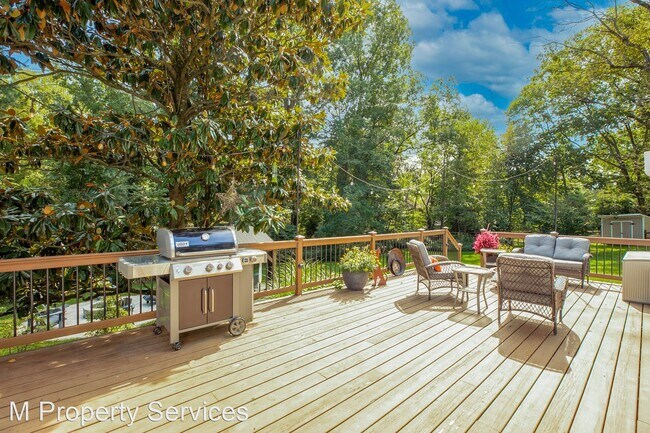 Foto del edificio - 3 br, 3 bath House - 125 Upper Gulph