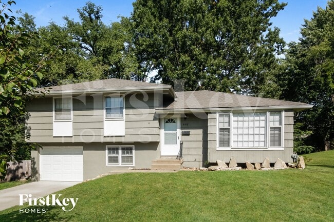 Building Photo - 6312 E 102nd St