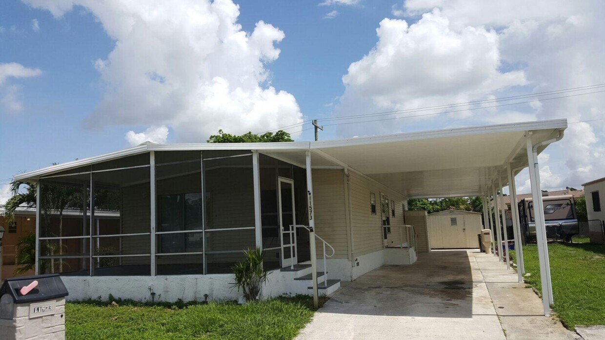 Foto principal - 11573 Venetian Ave