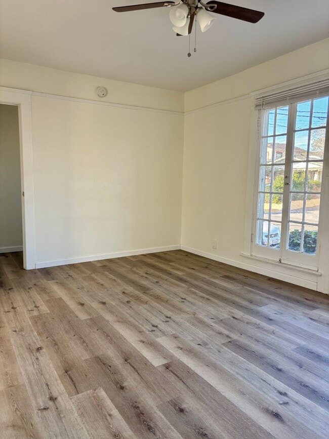 Building Photo - 28th St. / Landis