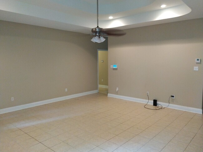 Foto del edificio - 1205 Commanche