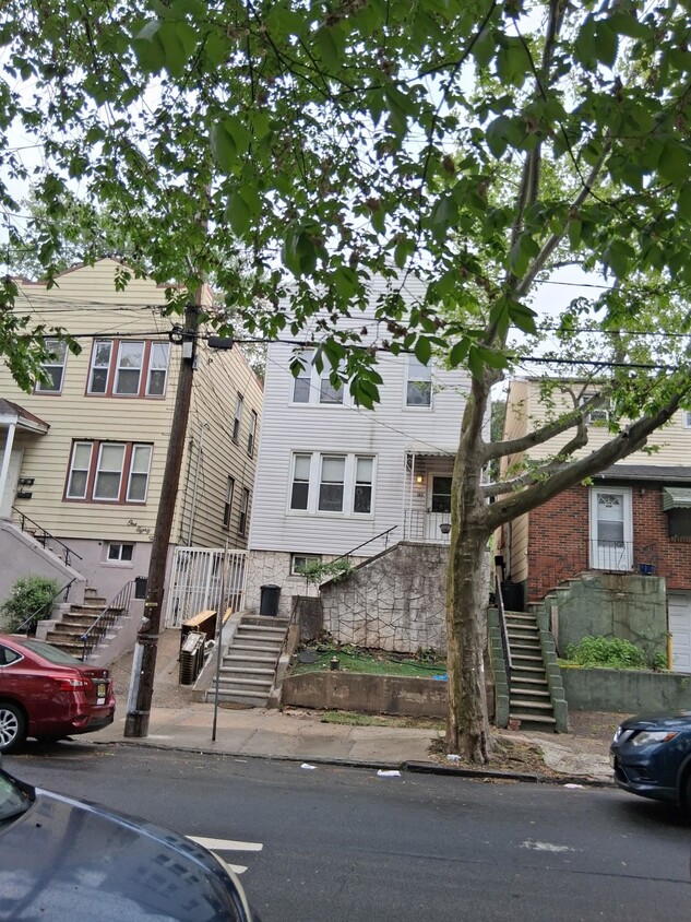 Foto principal - 182 Terrace Ave