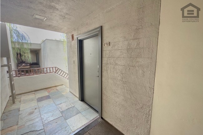 Photo - 4120 N 78th St Apt 212