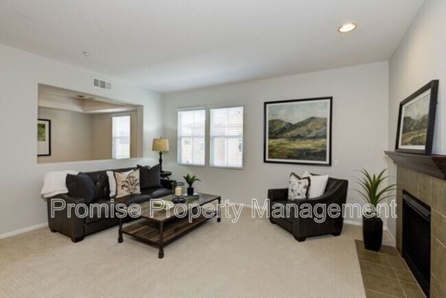 Foto del edificio - 310 Quail Ridge