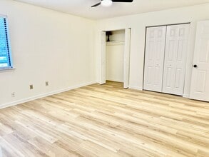 Building Photo - 286 Toweridge Dr SW