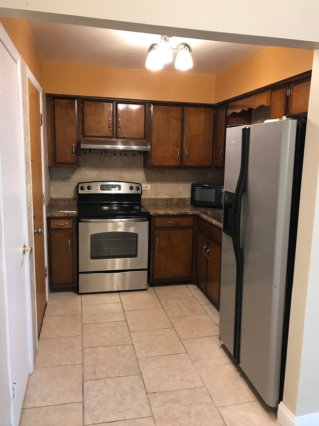 Foto del edificio - 6028 S Archer Rd