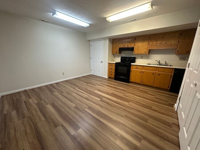 Foto del edificio - Fletcher Rental!