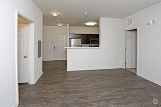 2BR, 2BA - 953 SF - Centerton Landing