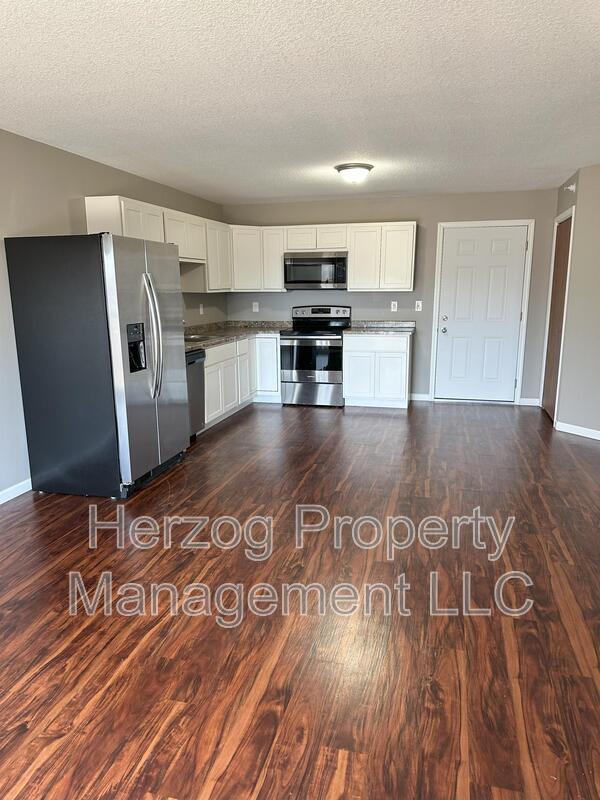 Foto del edificio - 401 N Tower Rd