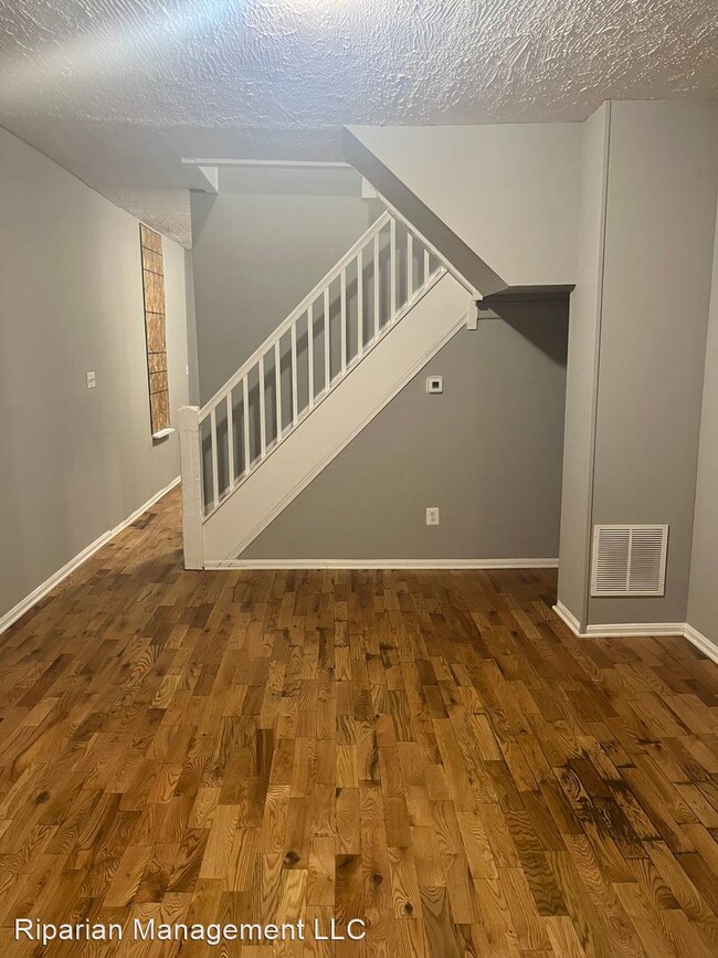 Building Photo - 3 br, 1.5 bath House - 1533 North Eden Street