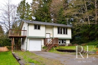 Building Photo - 6995 E Indianwood Ct