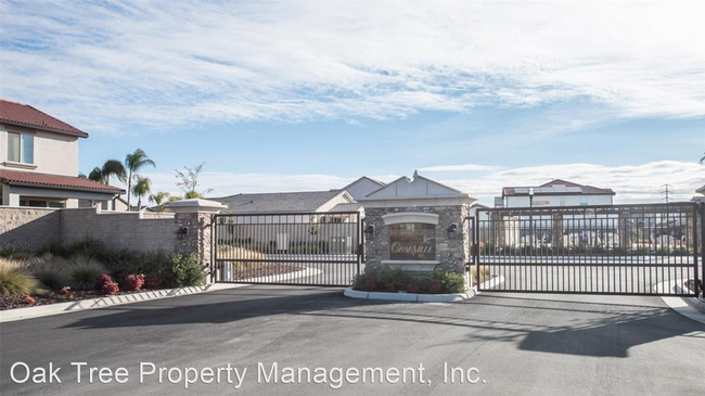 Building Photo - 3 br, 2 bath House - 1374 E. Via Viola Way