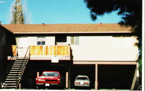 Building Photo - 1826 Higdon Ave