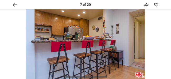 Foto del edificio - 4705 Kester Ave