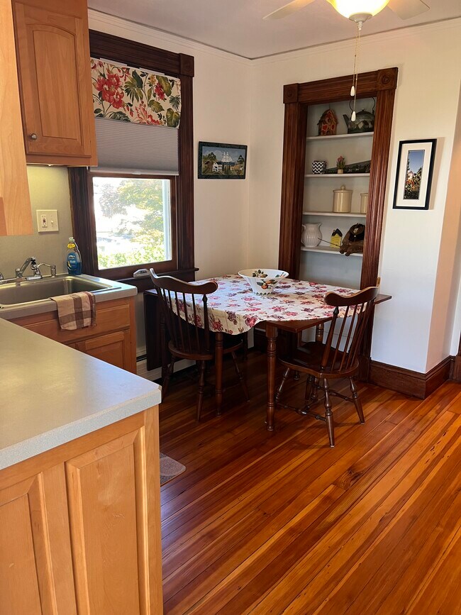 Kitchen - 48 Church St
