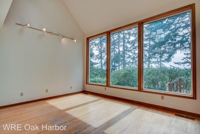 Foto del edificio - 4 br, 3 bath House - 861 Barrett Road