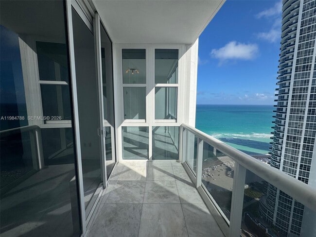 Building Photo - 18201 Collins Ave