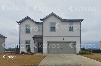 Building Photo - 213 Birch Ave