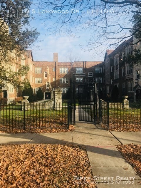 Foto principal - 11119 S Longwood Dr