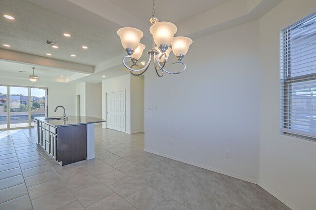 Foto del edificio - Stunning 3 Bedroom 2 Bathroom, 2 Car Garag...