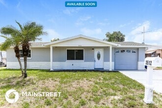 Building Photo - 3512 Eisenhower Dr