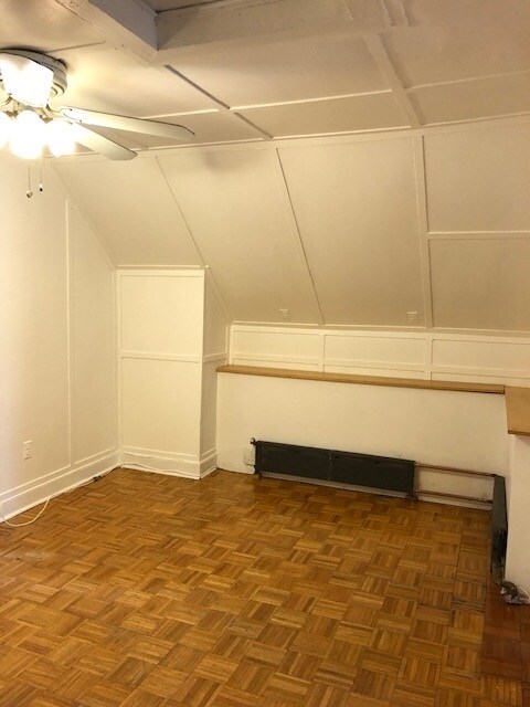 Building Photo - 130 39th St