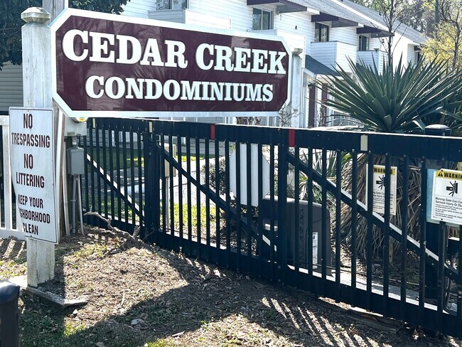 Foto del edificio - 209 Cedar St