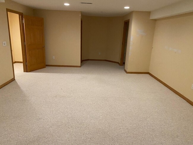 Building Photo - 2171 Norhardt Dr