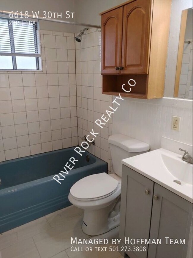 Foto del edificio - 6618 W 30th Street