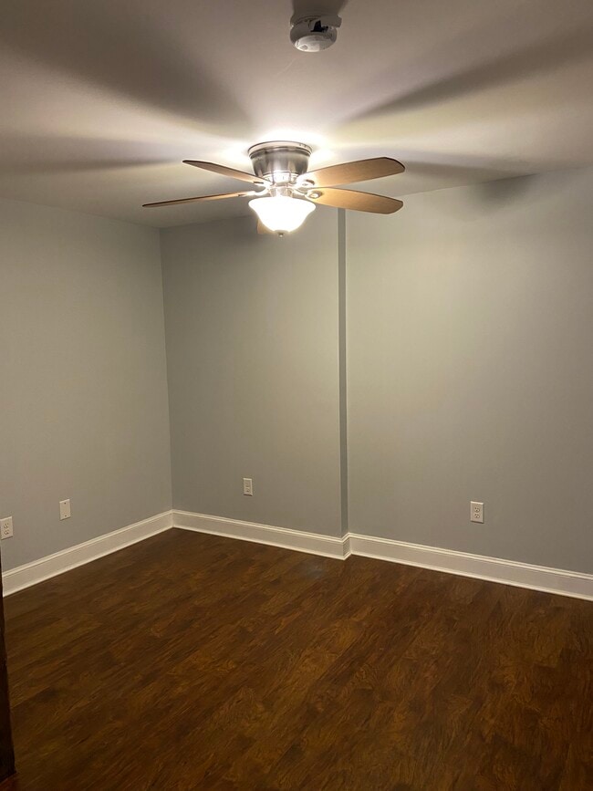 bedroom 2 - 123 Main St