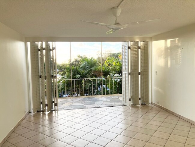 Foto del edificio - $3,400- 2 BR/2 Bath/1 Assigned Parking - P...